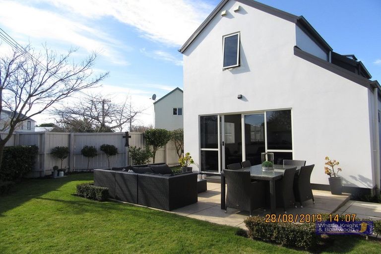 Photo of property in 40 Dover Street, St Albans, Christchurch, 8014