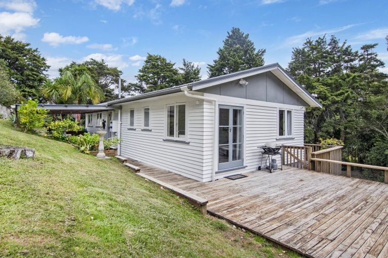 Photo of property in 5 Memorial Drive, Parahaki, Whangarei, 0112