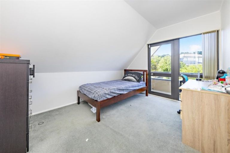 Photo of property in 44 Earnslaw Crescent, Clover Park, Auckland, 2019