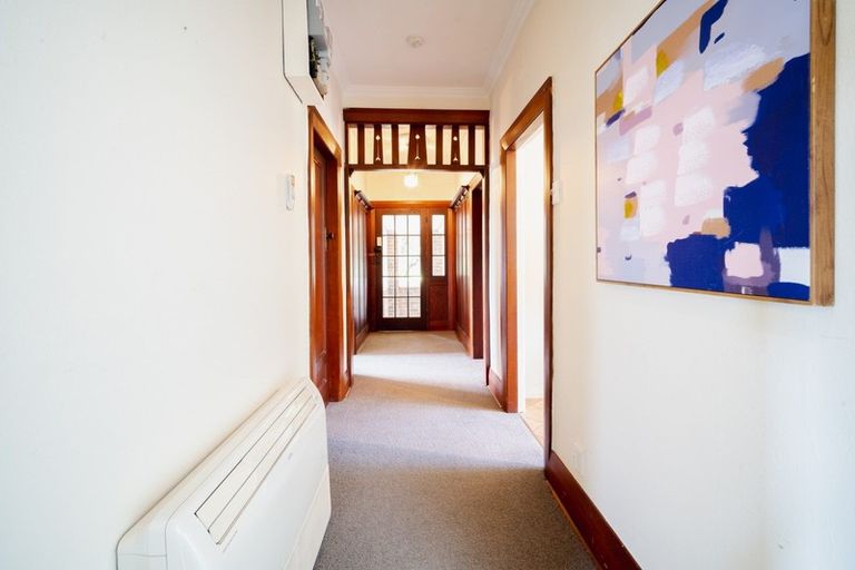 Photo of property in 3 Highcliff Road, Andersons Bay, Dunedin, 9013