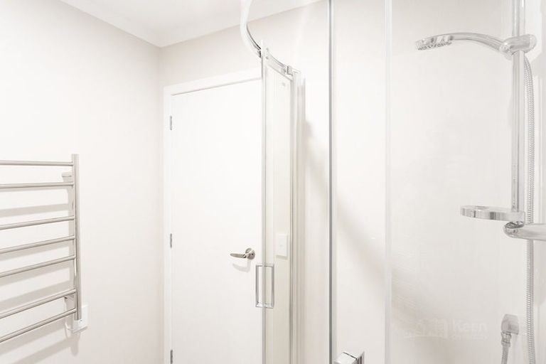 Photo of property in 2/125b Metcalfe Road, Ranui, Auckland, 0612