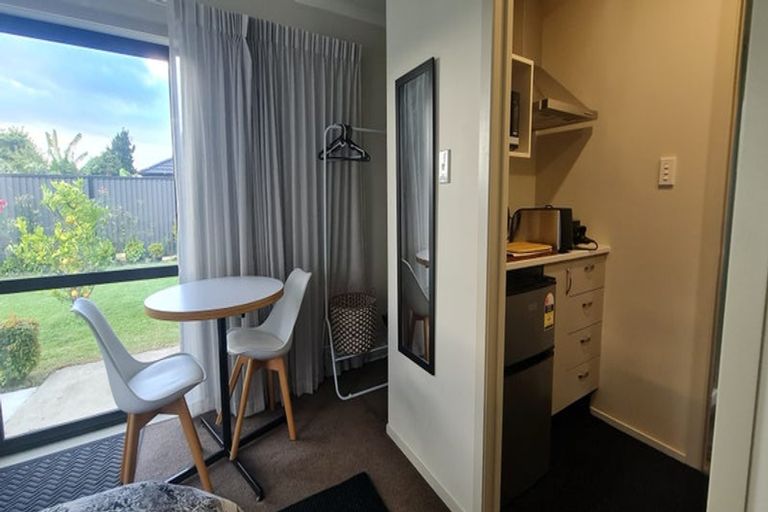 Photo of property in 19 Stan Heather Drive, Glenview, Hamilton, 3206