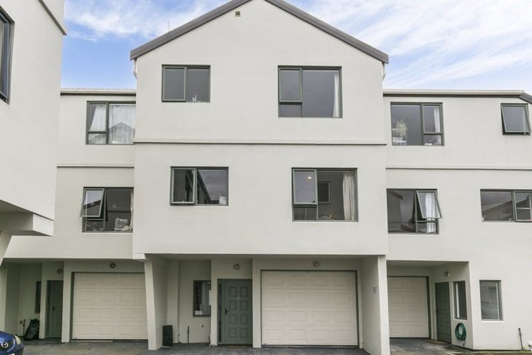 Photo of property in 6/142 Ghuznee Street, Te Aro, Wellington, 6011