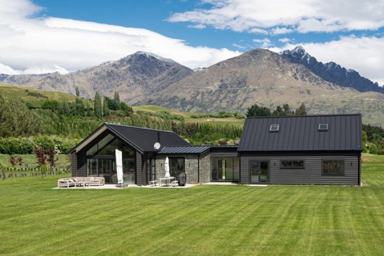 Photo of property in 221 Lower Shotover Road, Speargrass Flat, Queenstown, 9371