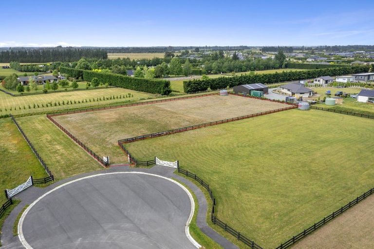Photo of property in 14 Beal Place, Swannanoa, Kaiapoi, 7692