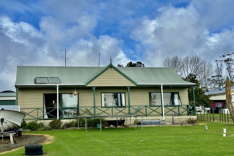Photo of property in 9 Ahipara Road, Ahipara, Kaitaia, 0481