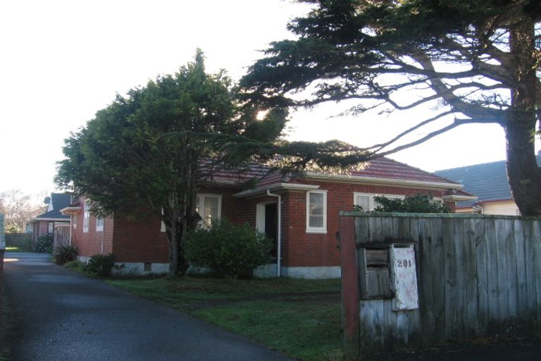 Photo of property in 1/201 Knights Road, Hutt Central, Lower Hutt, 5011