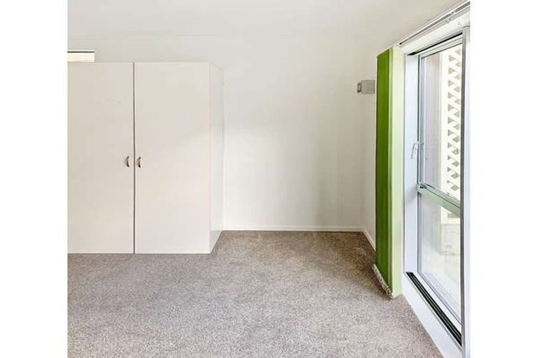 Photo of property in 10 Roosevelt Street, Levin, 5510