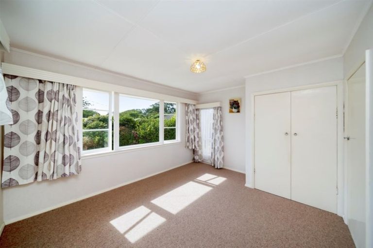 Photo of property in 22 Clifford Street, Hawera, 4610