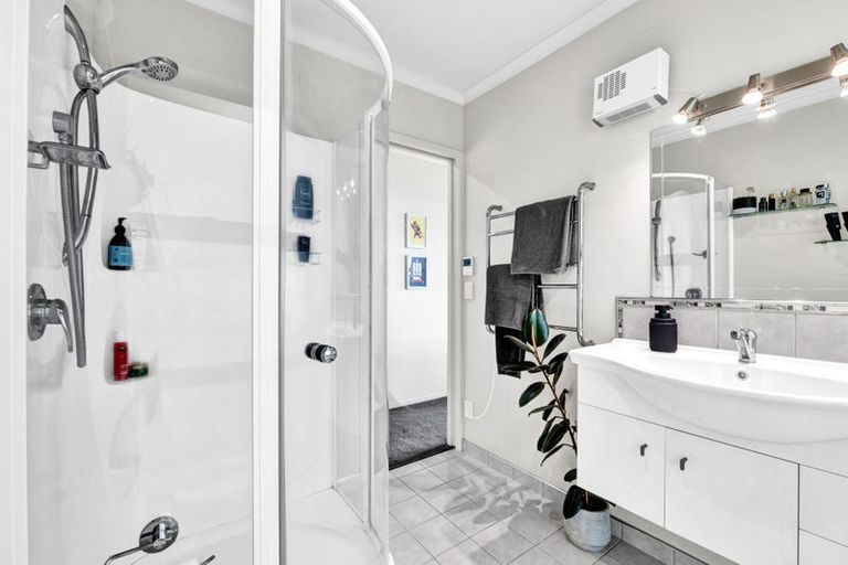 Photo of property in 3b Sunset Street, Bell Block, New Plymouth, 4312