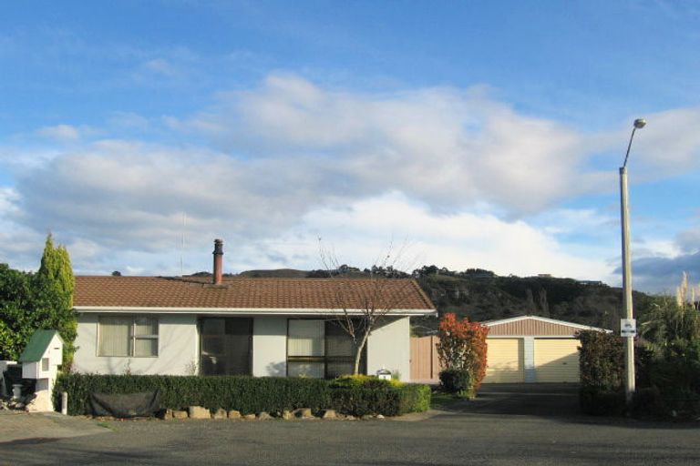 Photo of property in 2 Bruce Place, Bay View, Napier, 4104