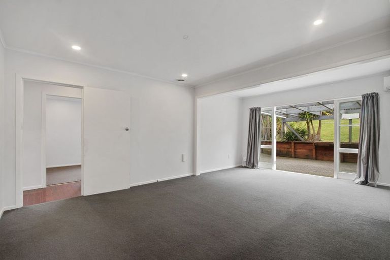 Photo of property in 28 Northfield Road, Waitakere, Auckland, 0816
