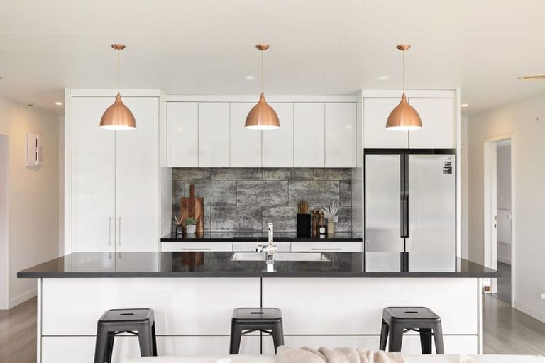 Photo of property in 8 Angelo Drive, Frankton, Queenstown, 9300