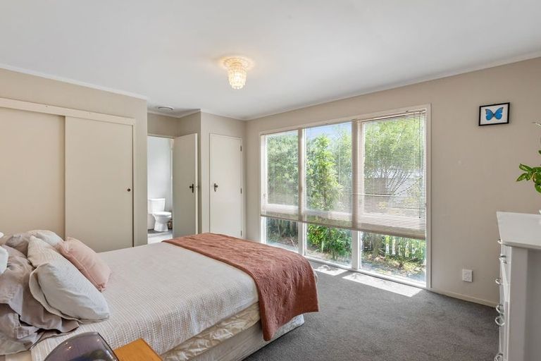 Photo of property in 45a Callender Terrace, Paraparaumu Beach, Paraparaumu, 5032