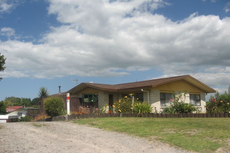 Photo of property in 52 Dunlop Road, Te Puke, 3119