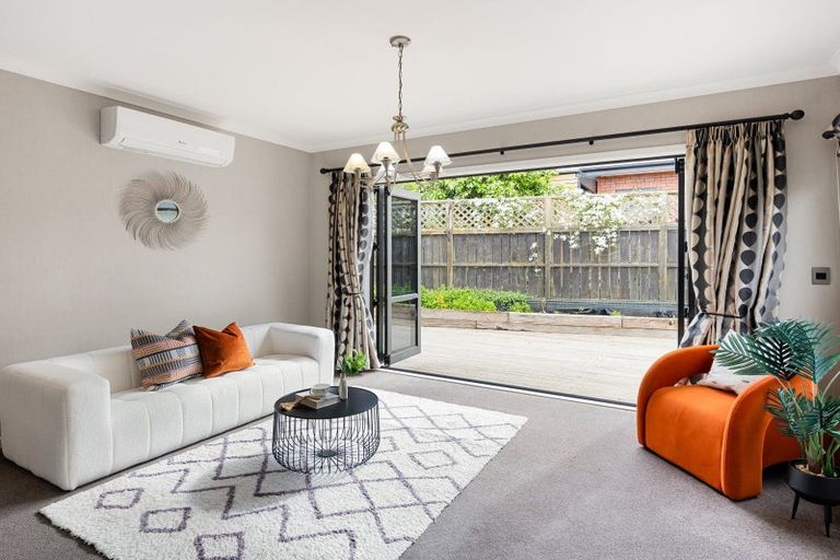 Photo of property in 30 Sandwich Road, St Andrews, Hamilton, 3200