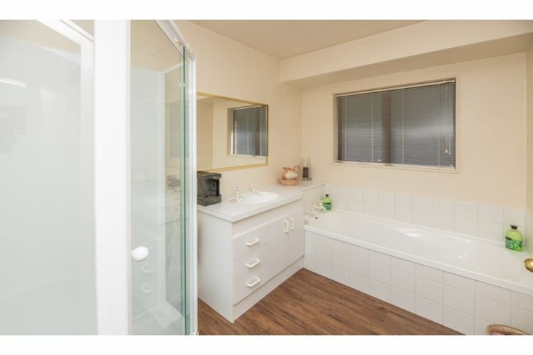 Photo of property in 35 Mclaughlins Road, Darfield, 7510