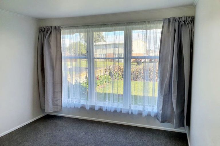Photo of property in 33 Johnstones Road, Otara, Auckland, 2023