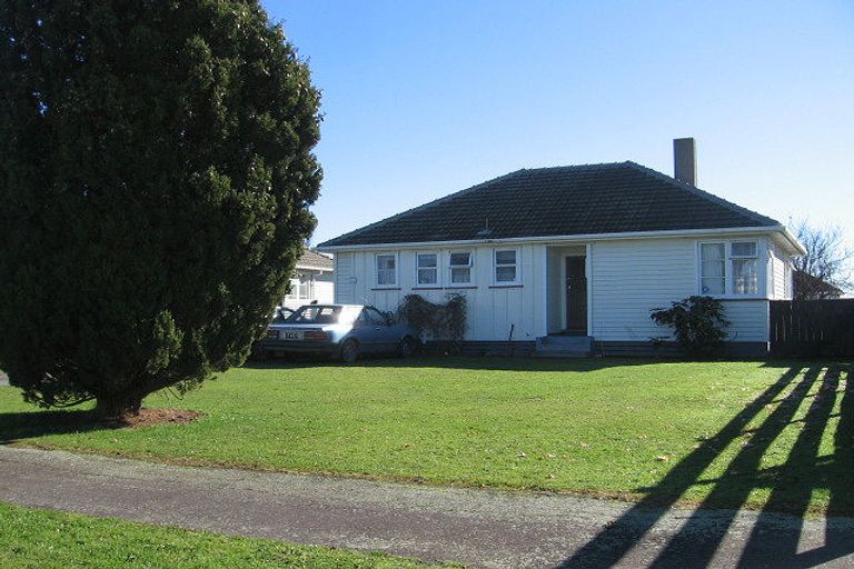 Photo of property in 10 Humber Street, Roslyn, Palmerston North, 4414