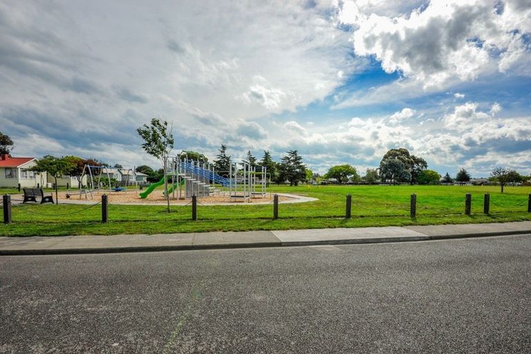 Photo of property in 28 Montrose Street, Flaxmere, Hastings, 4120