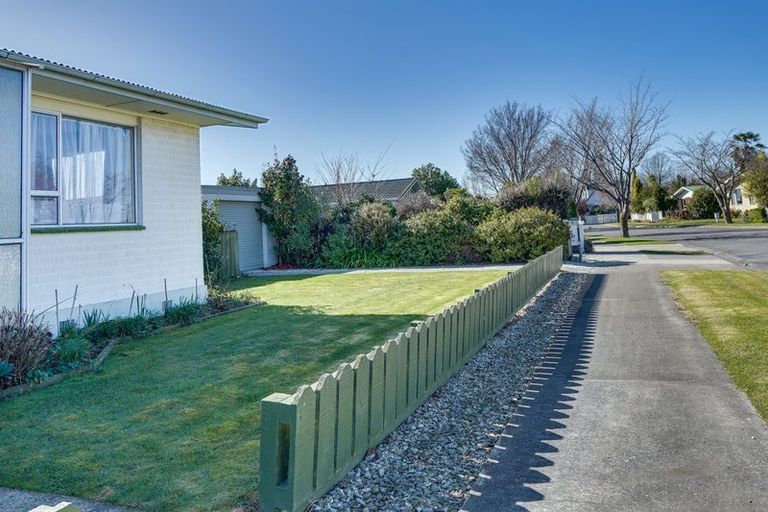 Photo of property in 1 Owen Place, Springlands, Blenheim, 7201
