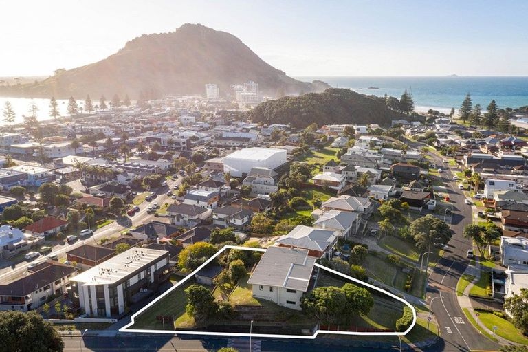 Photo of property in 42 Rita Street, Mount Maunganui, 3116