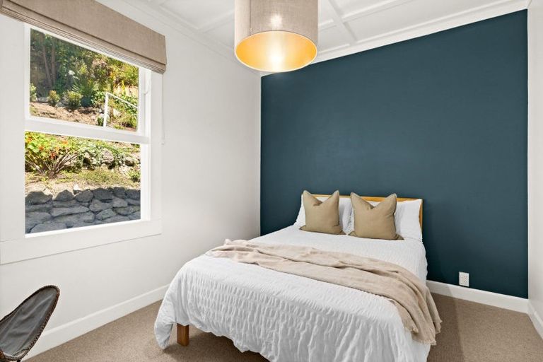 Photo of property in 45 Faraday Street, Hospital Hill, Napier, 4110