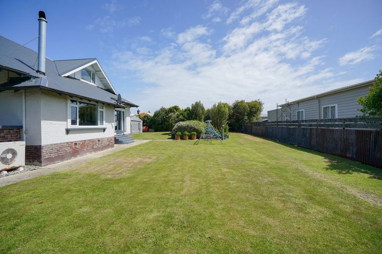 Photo of property in 25 Burrows Street, Bluff, 9814