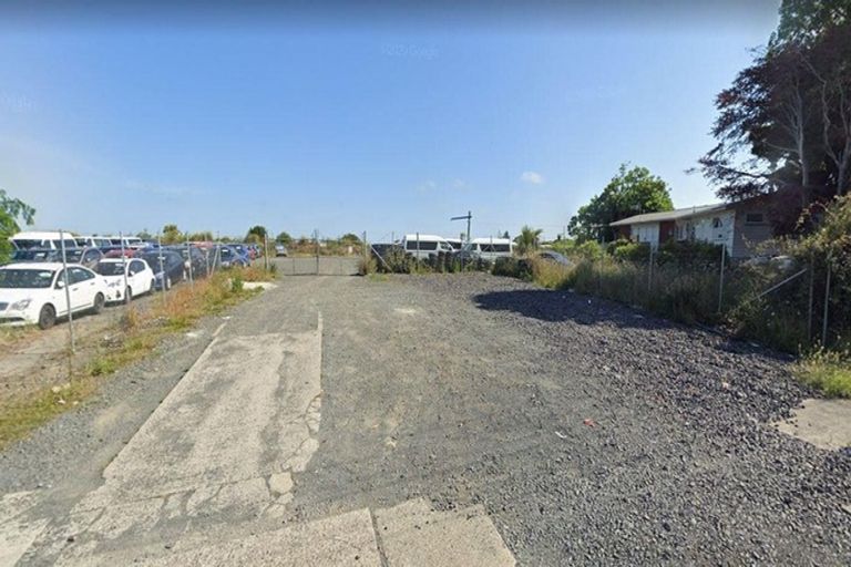 Photo of property in 22 Market Cove Road, Favona, Auckland, 2024