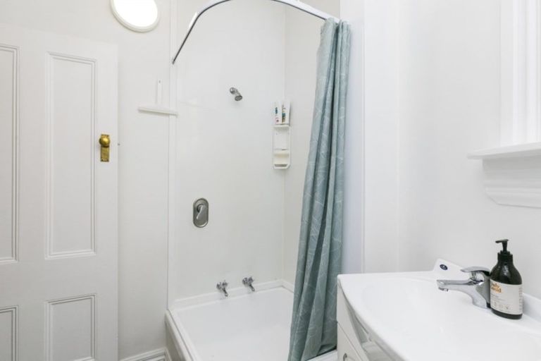 Photo of property in 173 Aro Street, Aro Valley, Wellington, 6021