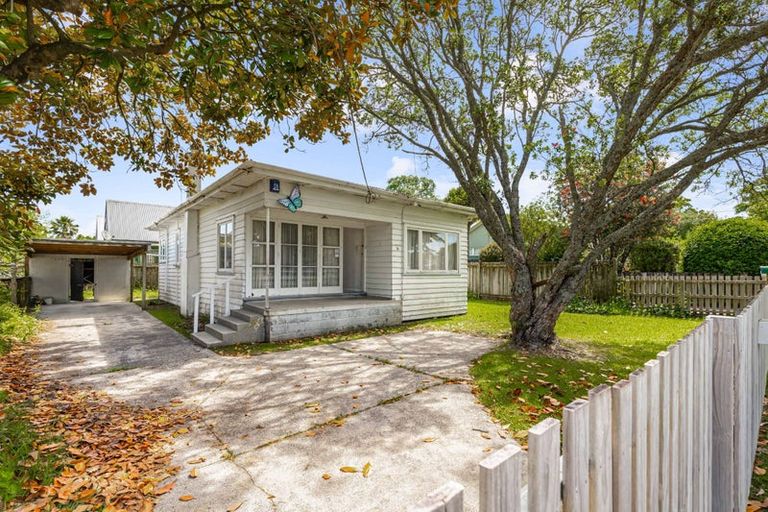 Photo of property in 1/36 Rimu Street, New Lynn, Auckland, 0600