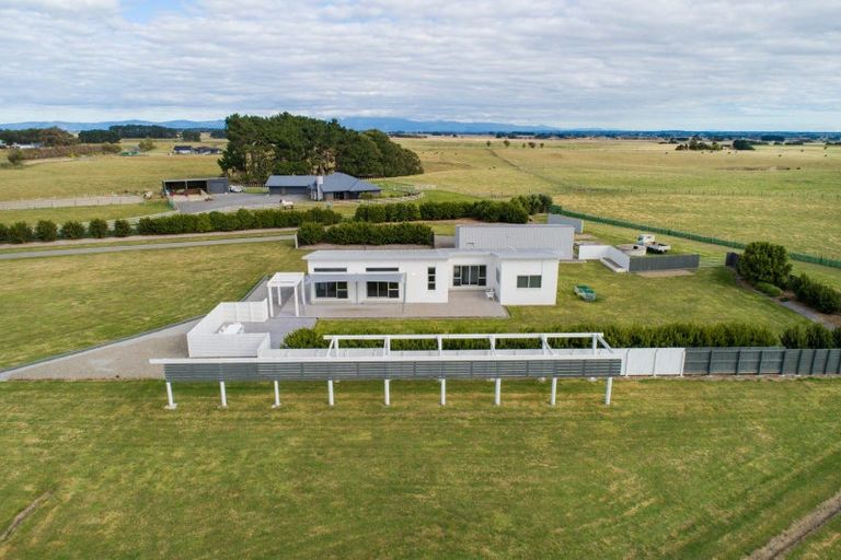 Photo of property in 637 Mount Stewart Halcombe Road, Halcombe, Feilding, 4779