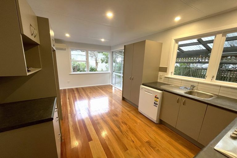 Photo of property in 52 Meremere Street, Wainuiomata, Lower Hutt, 5014