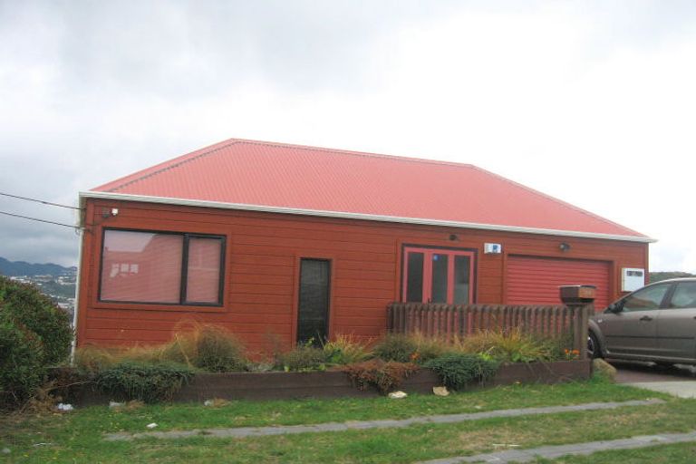 Photo of property in 118 Buckley Road, Southgate, Wellington, 6023