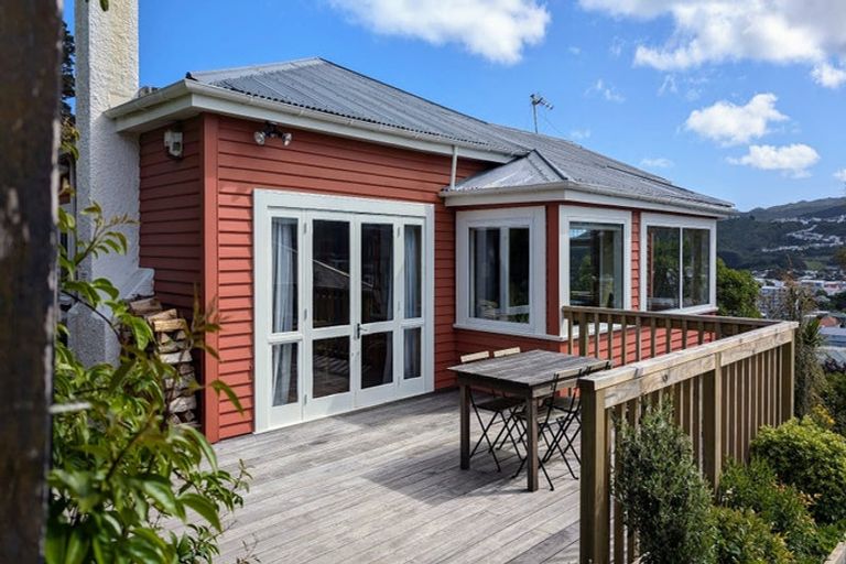 Photo of property in 152 Coromandel Street, Newtown, Wellington, 6021