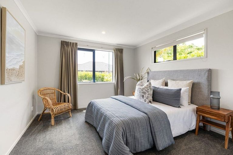 Photo of property in 40 Jarrett Terrace, Leamington, Cambridge, 3432