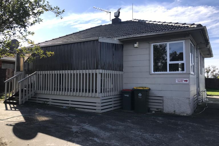 Photo of property in 50 Alfriston Road, Manurewa East, Auckland, 2102