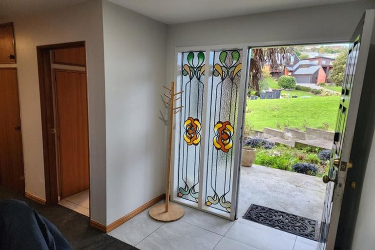 Photo of property in 9 Janice Place, Mount Pleasant, Christchurch, 8081