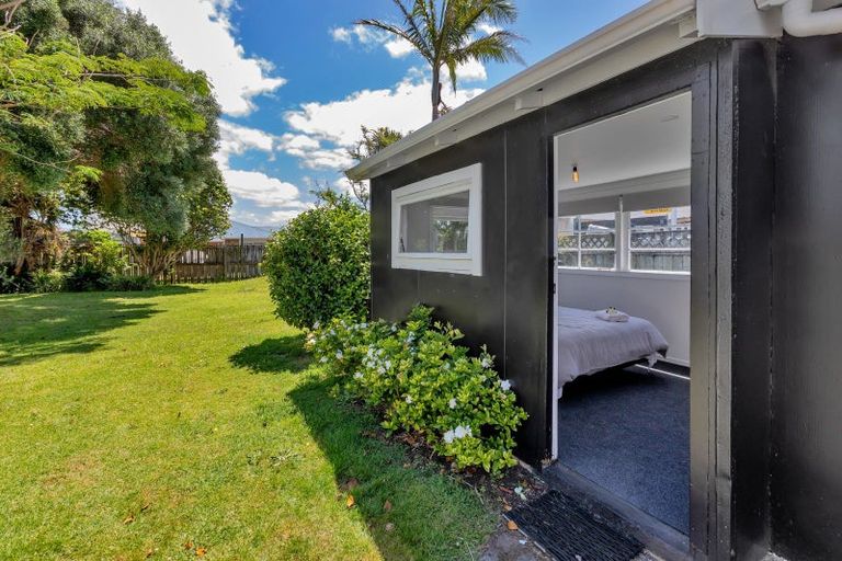 Photo of property in 205 One Tree Point Road, One Tree Point, 0118