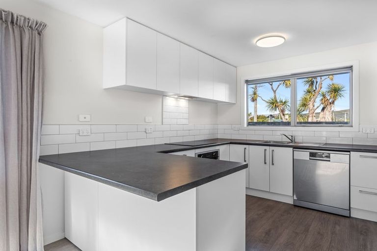 Photo of property in 186a Rocking Horse Road, Southshore, Christchurch, 8062