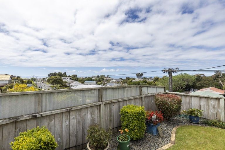 Photo of property in 70 Bayly Road, Blagdon, New Plymouth, 4310