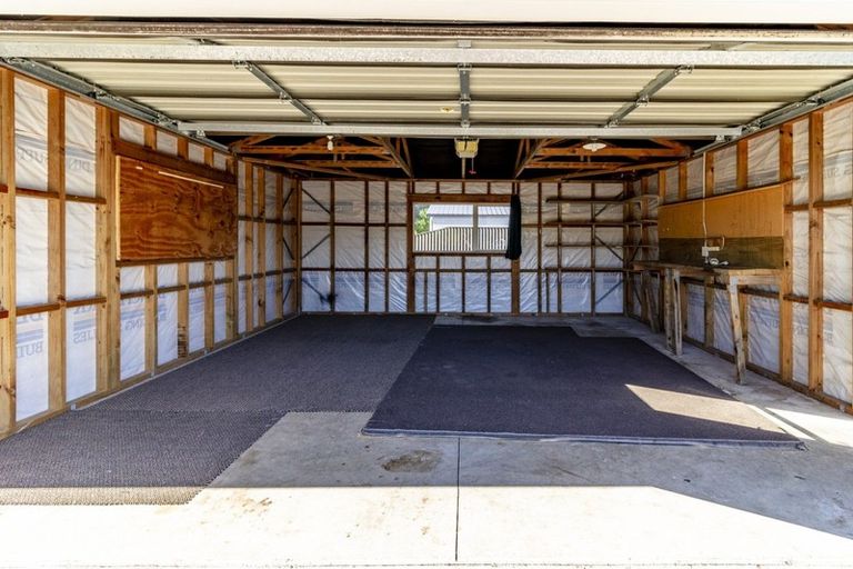 Photo of property in 19 Flanders Avenue, Onekawa, Napier, 4110