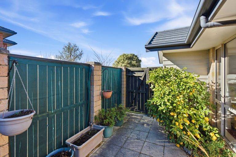 Photo of property in 17 Bayliss Close, Northwood, Christchurch, 8051