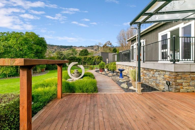 Photo of property in 12 Denton Road, Levin, 5571