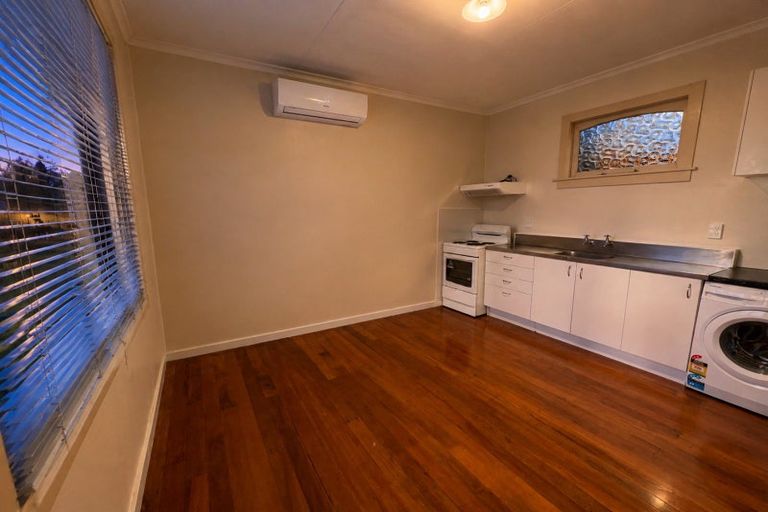 Photo of property in 285 Fitzherbert Avenue, West End, Palmerston North, 4410
