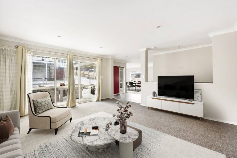 Photo of property in 9a Arthur Road, Hillpark, Auckland, 2102