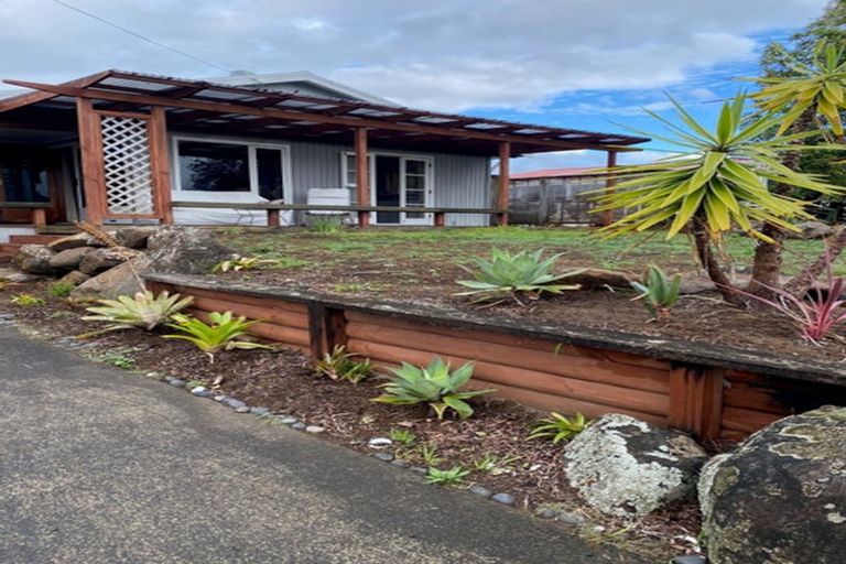 Photo of property in 114a Weka Street, Whangamata, 3620