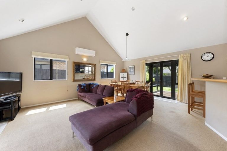 Photo of property in 15 Blairgowrie Place, Rototuna North, Hamilton, 3210