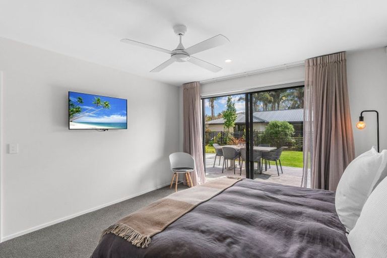 Photo of property in 17 Pearson Street, Mangawhai, 0505