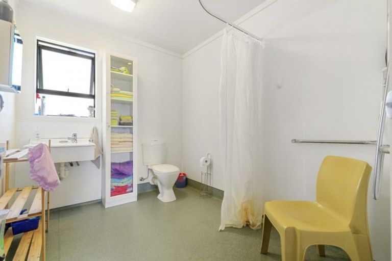 Photo of property in 23 Tironui Station Road East, Papakura, 2112